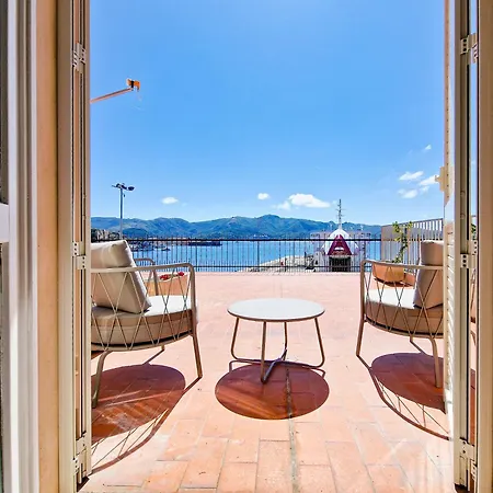 Loft Terrazza Sul Mare 아파트